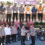 Kapolda Sulteng Pimpin Peletakan Batu Pertama Pembangunan Rumah Dinas dan Pagar Kawasan Polda, Serahkan Alat Utama Sistem Senjata